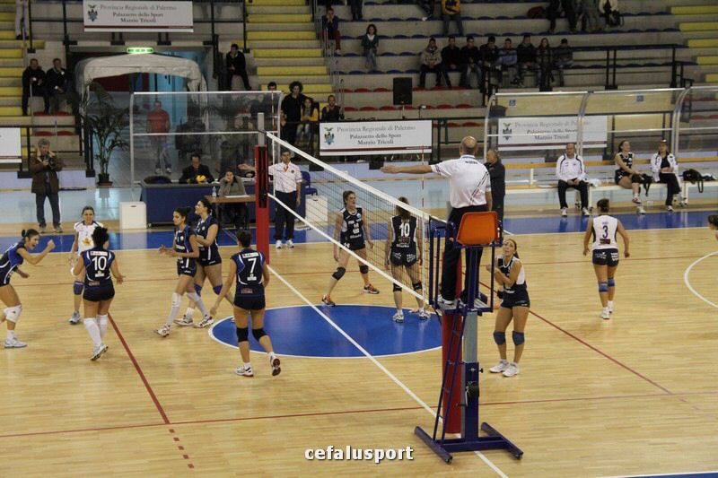 111120 sport2 590_tn.jpg